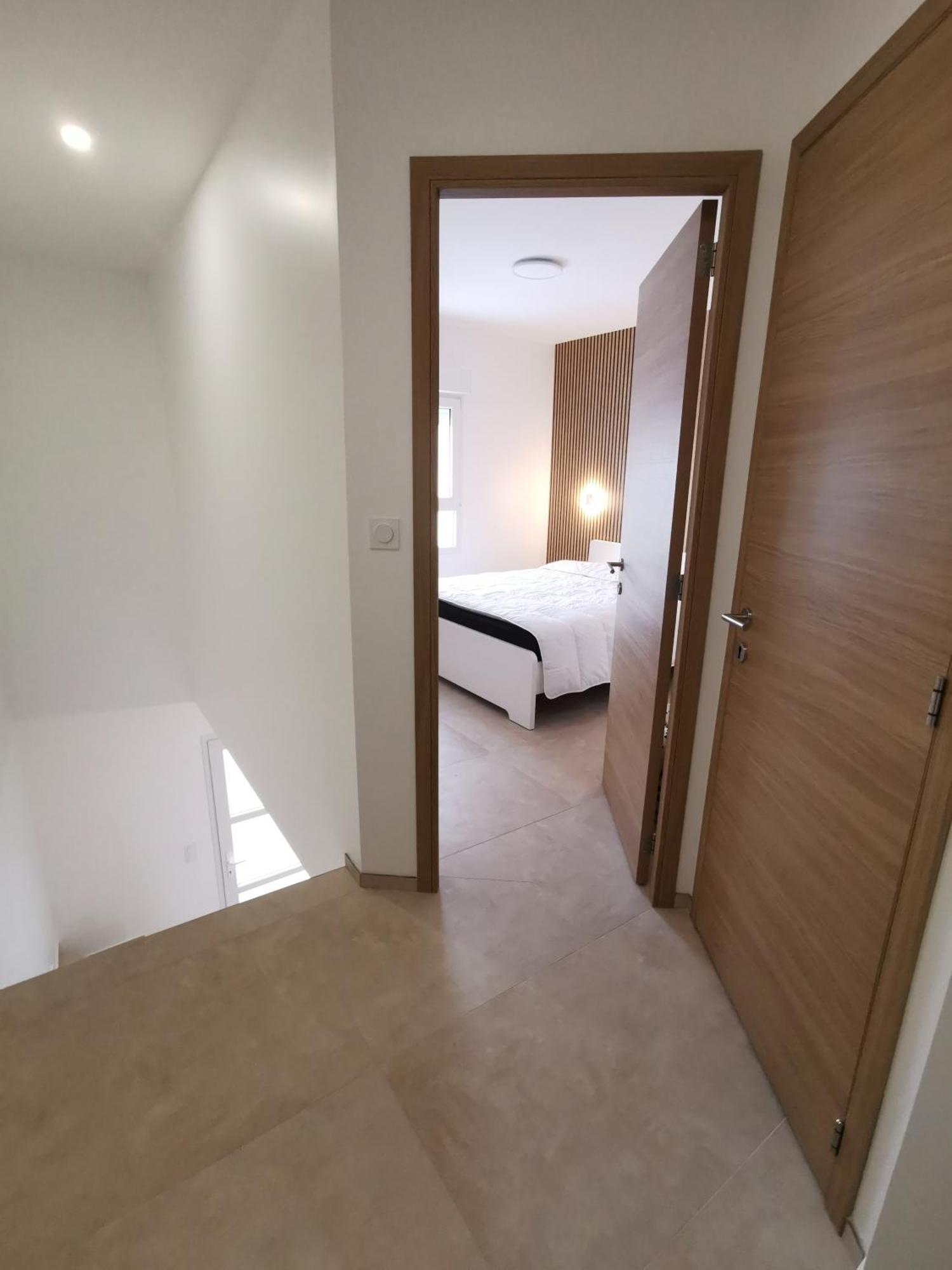 Apartamento Magnifique Duplex Neuf Parking Et Terrasse Dole Exterior foto
